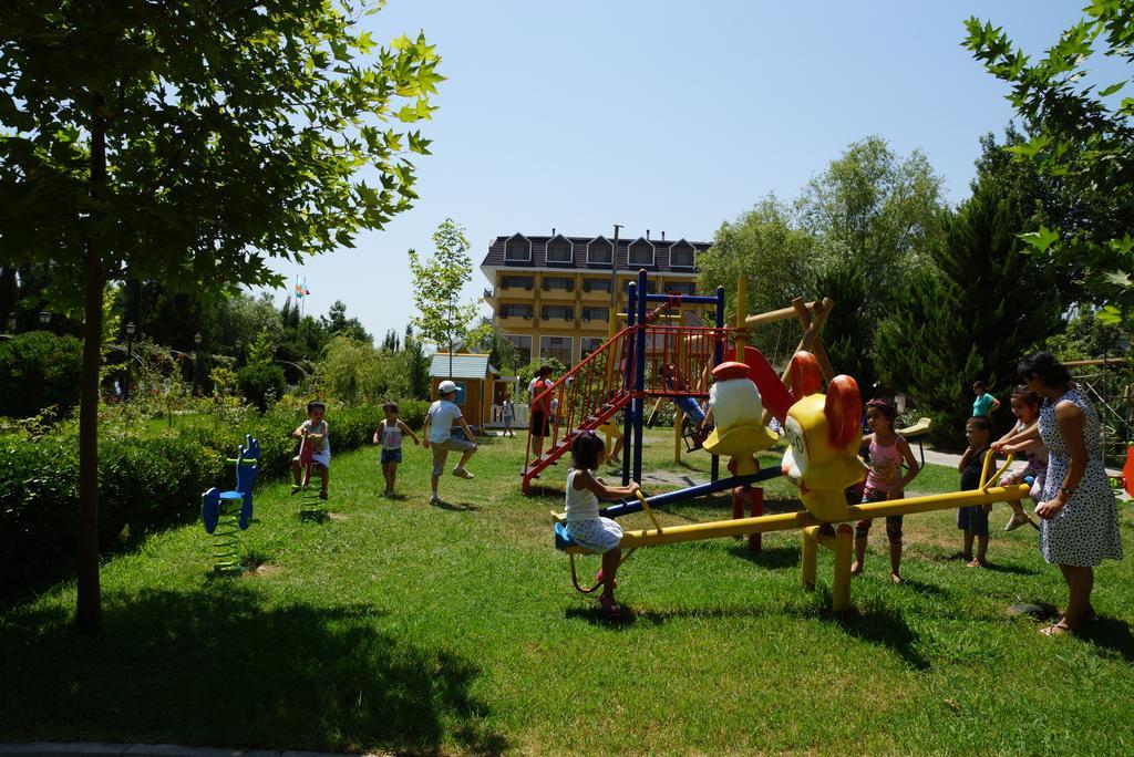 River Side Hotel Mingachevir Ngoại thất bức ảnh
