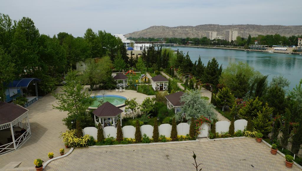River Side Hotel Mingachevir Ngoại thất bức ảnh