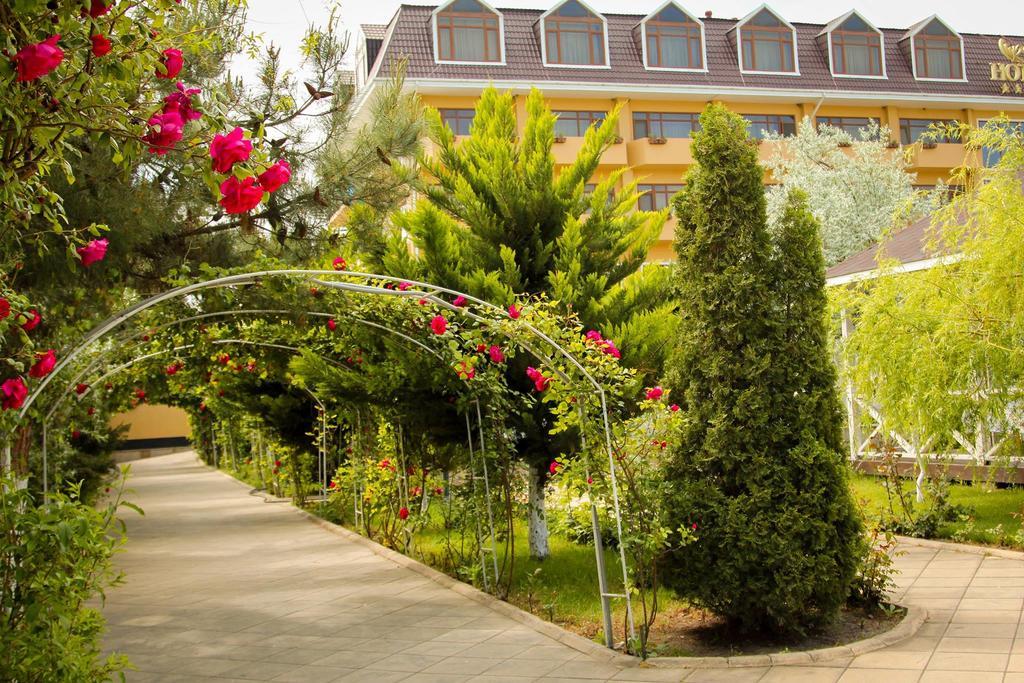 River Side Hotel Mingachevir Ngoại thất bức ảnh