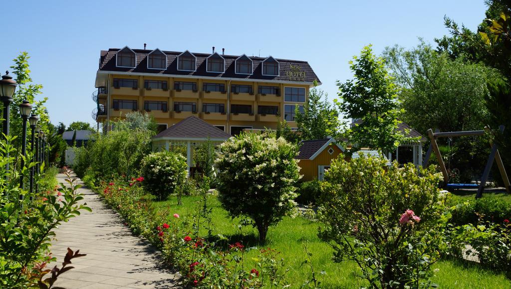 River Side Hotel Mingachevir Ngoại thất bức ảnh